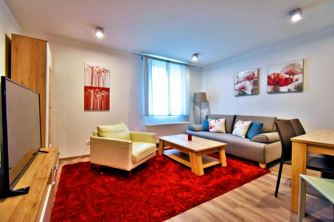 Apartment Dalibor II With Private Entrance And Private Garage Шпиндлерув-Млин Экстерьер фото