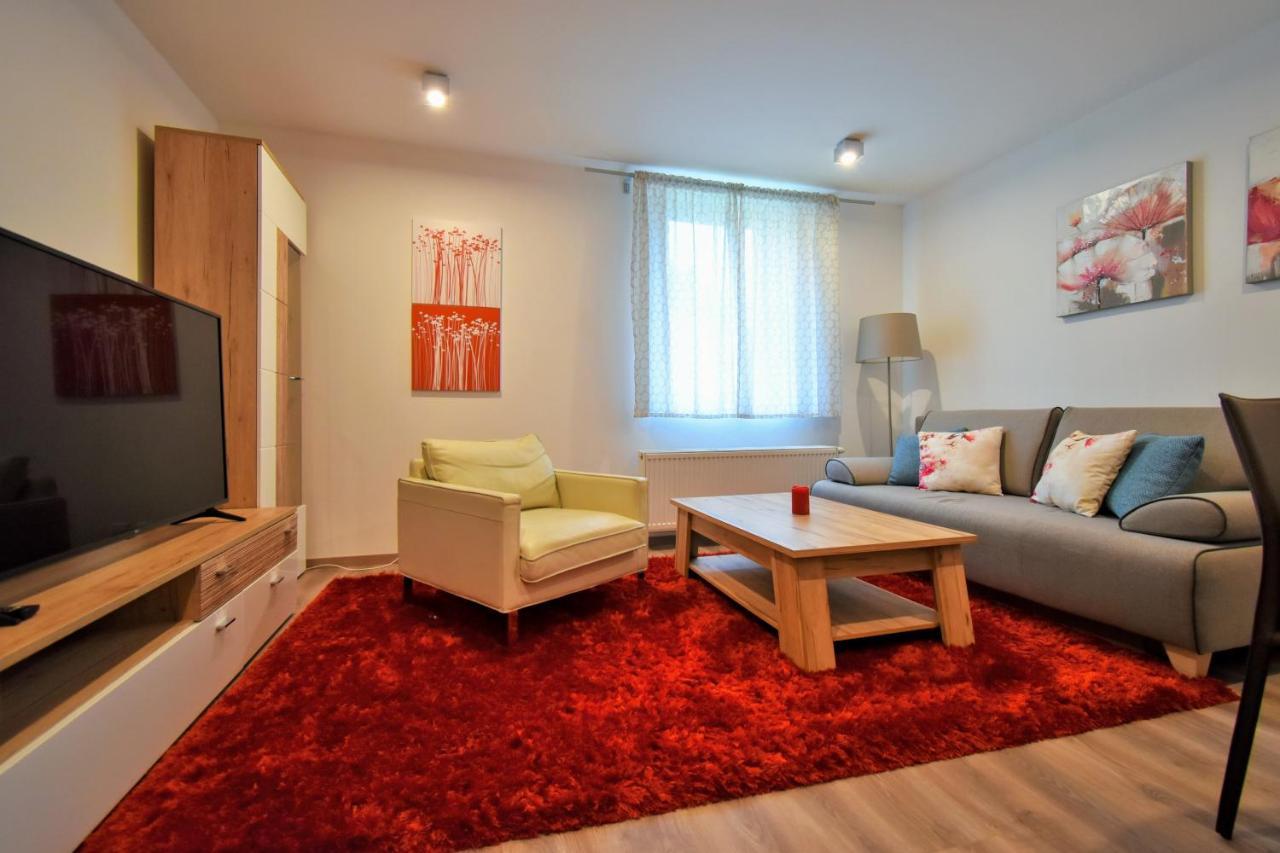 Apartment Dalibor II With Private Entrance And Private Garage Шпиндлерув-Млин Экстерьер фото