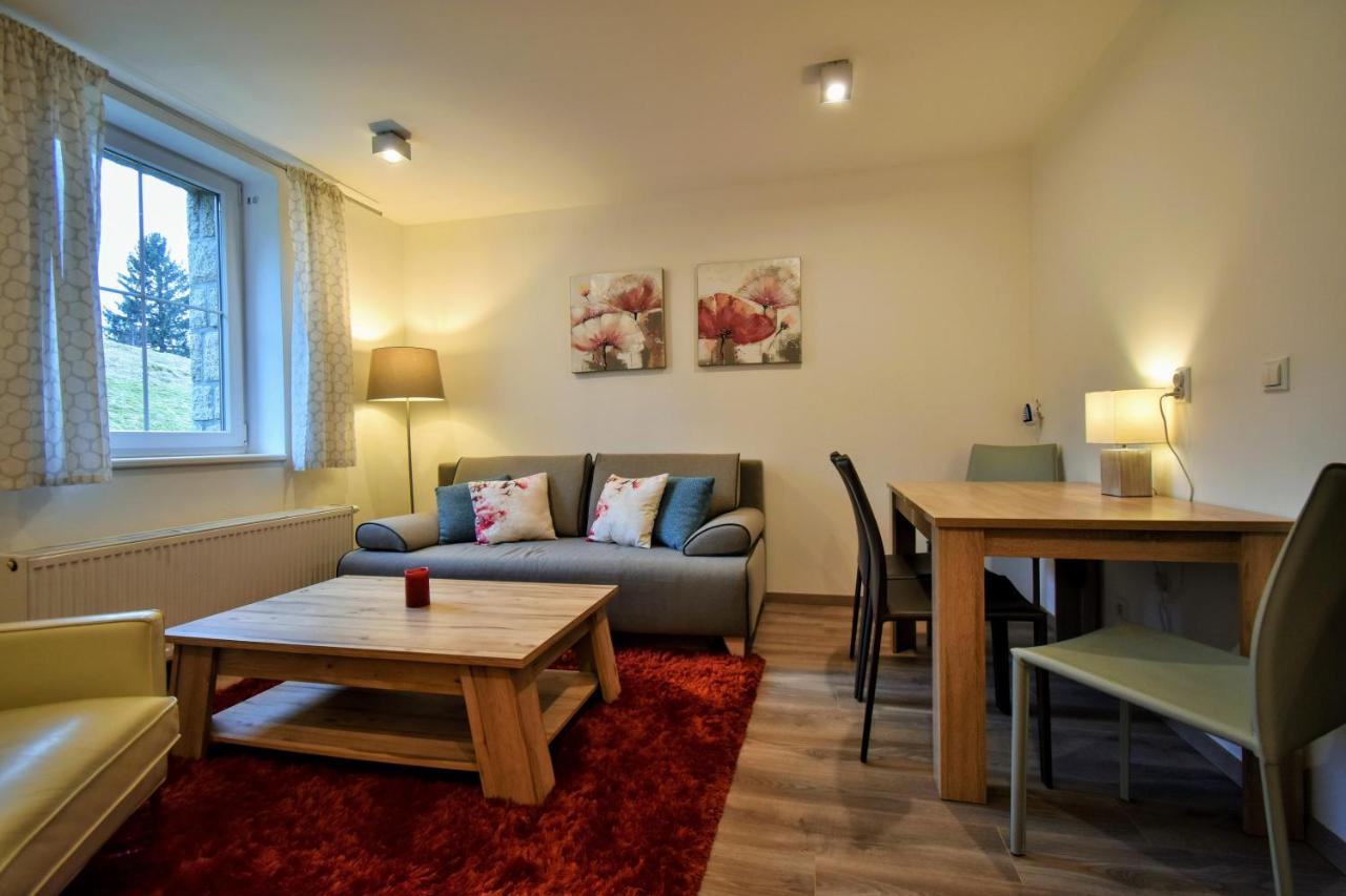 Apartment Dalibor II With Private Entrance And Private Garage Шпиндлерув-Млин Экстерьер фото